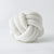 Coussin Noeud Grosse Boule